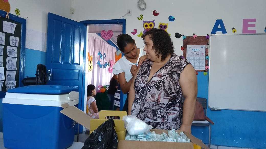 Camacã: Campanha de Vacinação contra Influenza (Gripe) alcança professores da rede pública 
